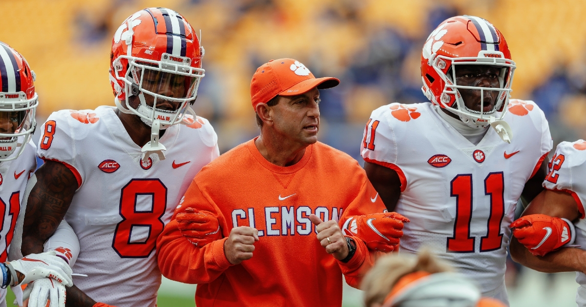 swinney-dabo-arms-pitt