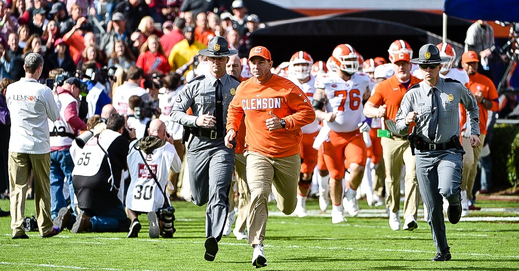 swinney-dabo-runscar-1