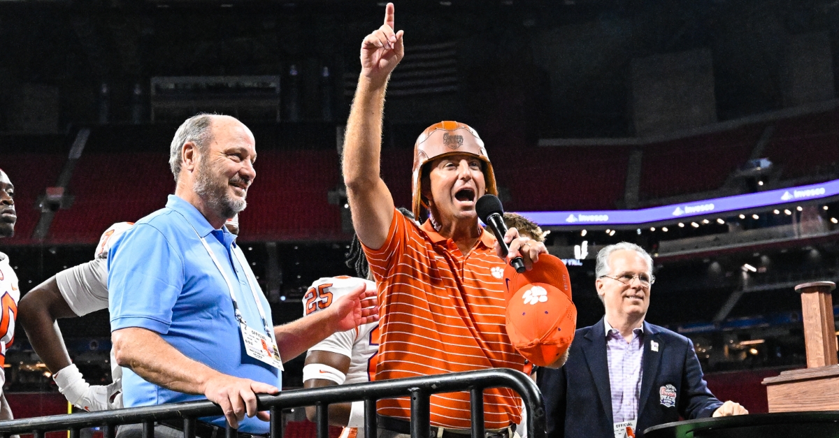 dabo-leather-helmet