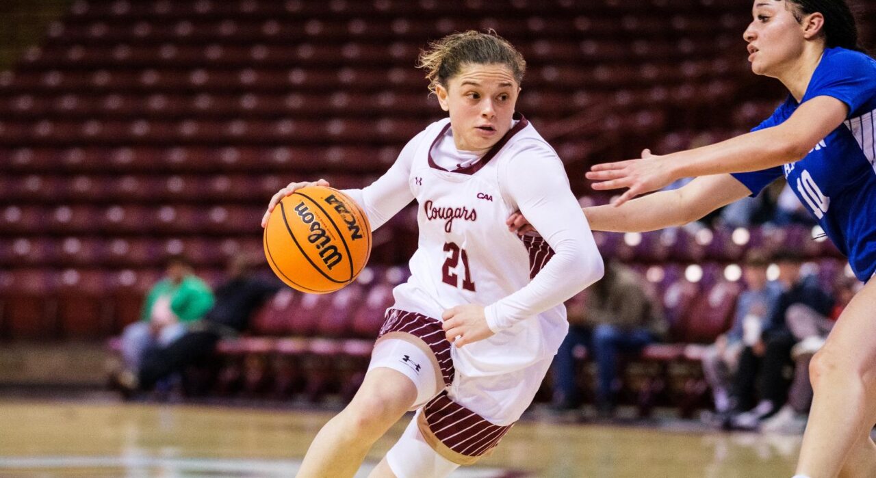 20240202_COFC_WBB_vs_Hampton_MAV_047_1_