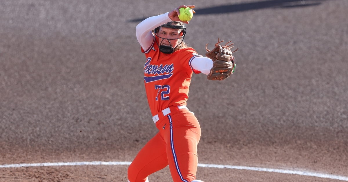 cagle-pitching-olemiss