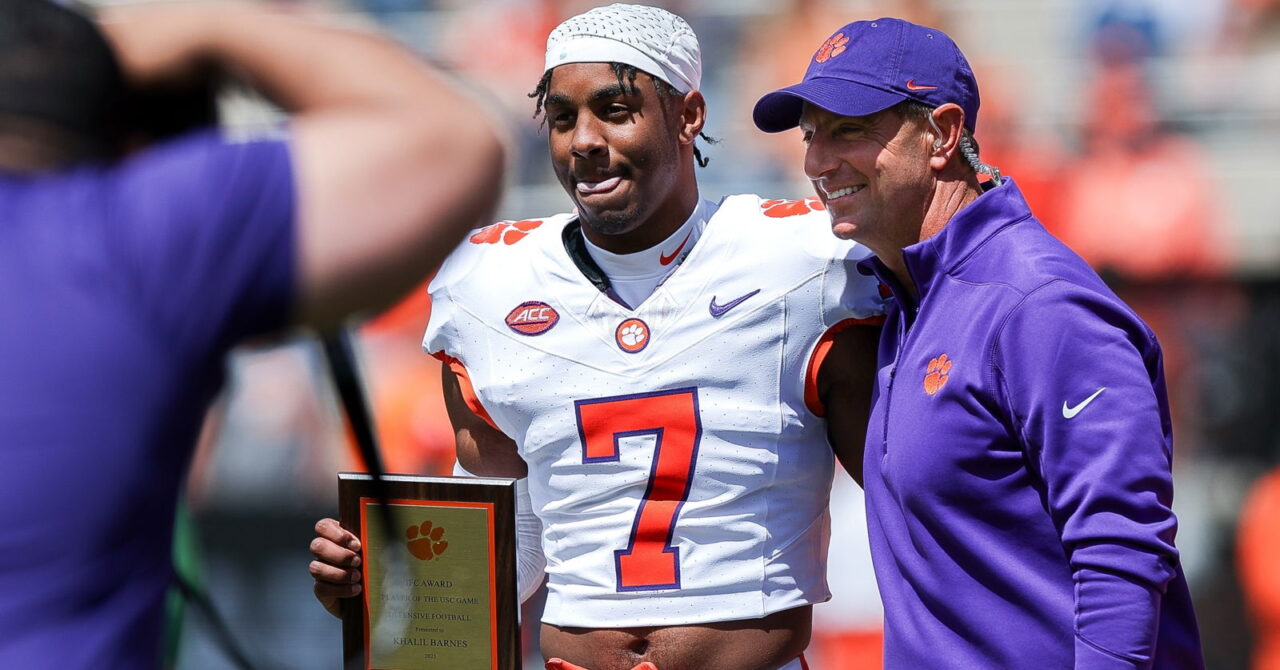 barnes-spring-award-dabo