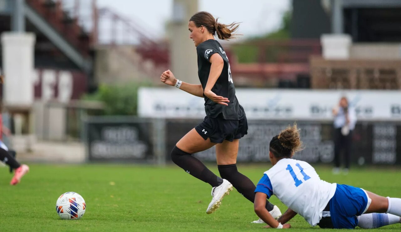 20240915_CofC_WSOC_vs_UWG_MAV_0043