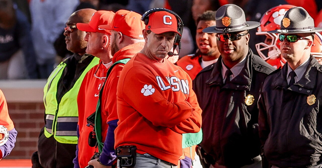 dabo-sidelines-sc-again