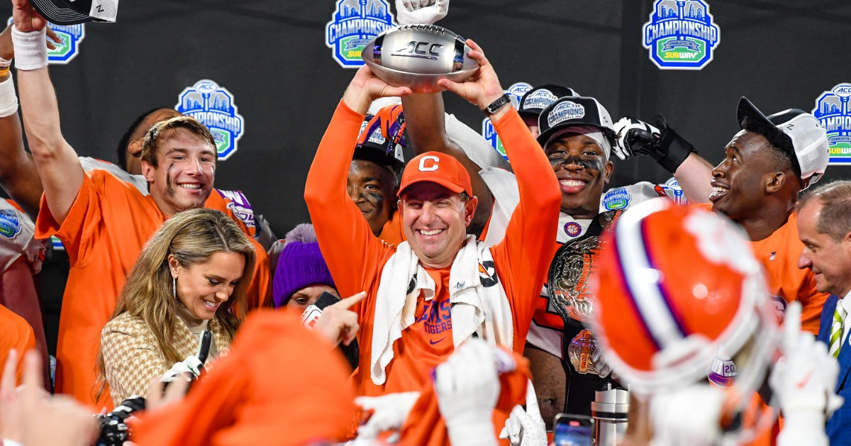 dabo-smile-acc-trophy.jpg