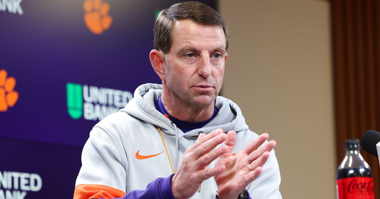 swinney-dabo-nsd-hands-1280x670.jpg